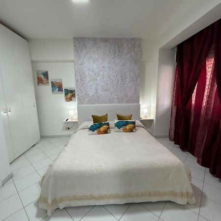 Ferienwohnung La Casa Di Dafne Messina Exterior foto